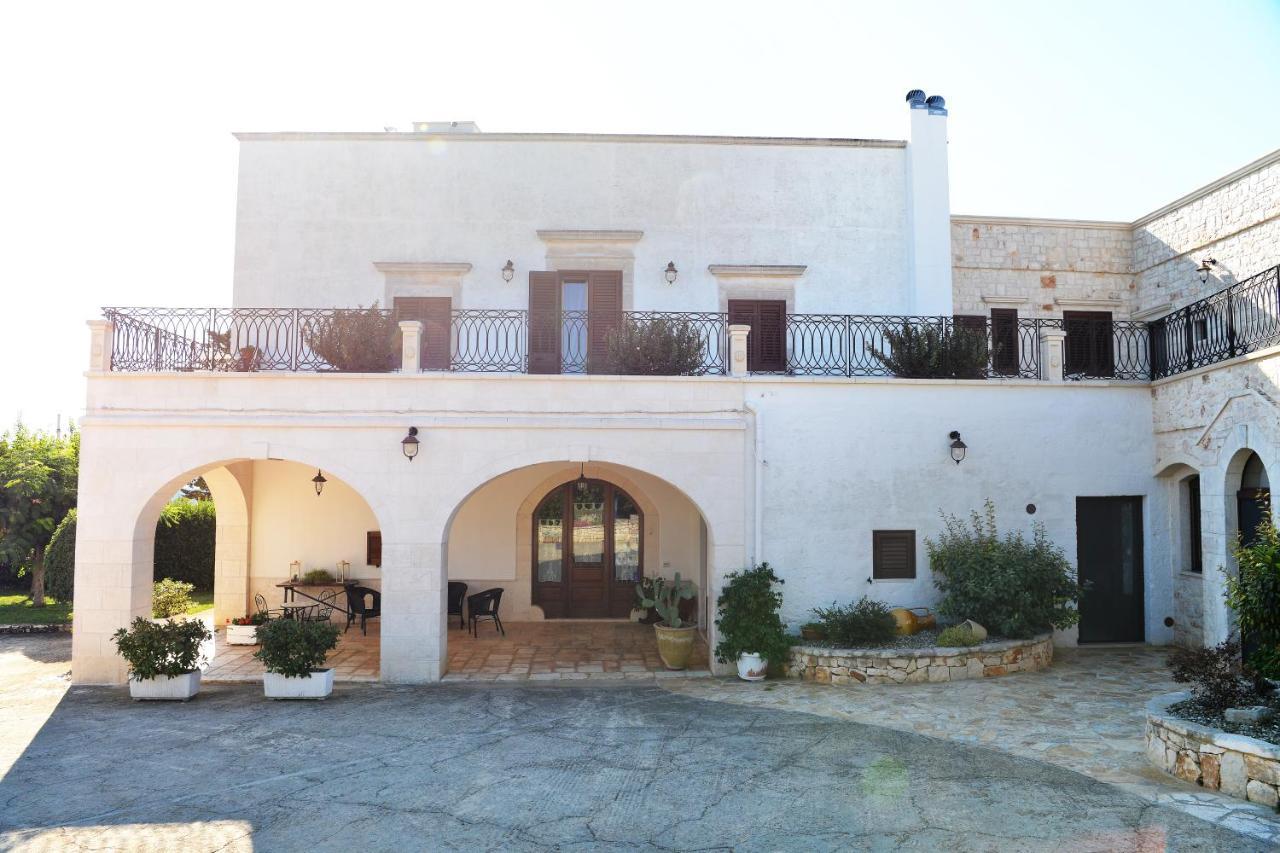 Masseria Peppeturro Bed & Breakfast Cisternino Exterior photo