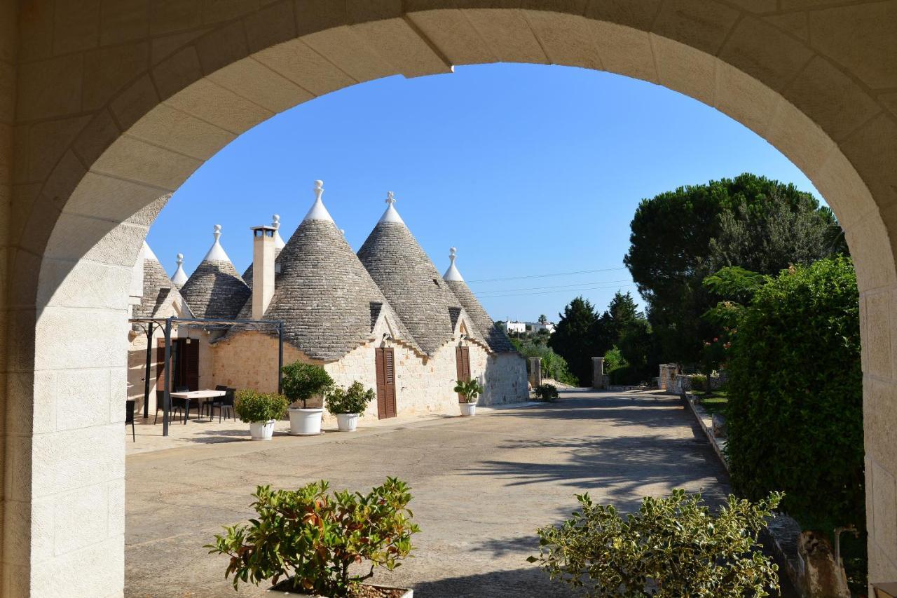 Masseria Peppeturro Bed & Breakfast Cisternino Exterior photo