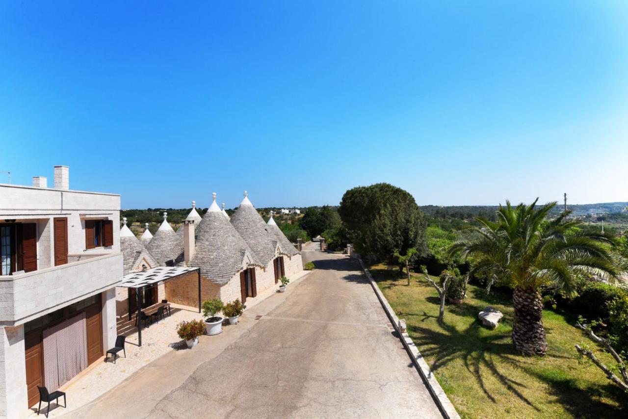 Masseria Peppeturro Bed & Breakfast Cisternino Exterior photo