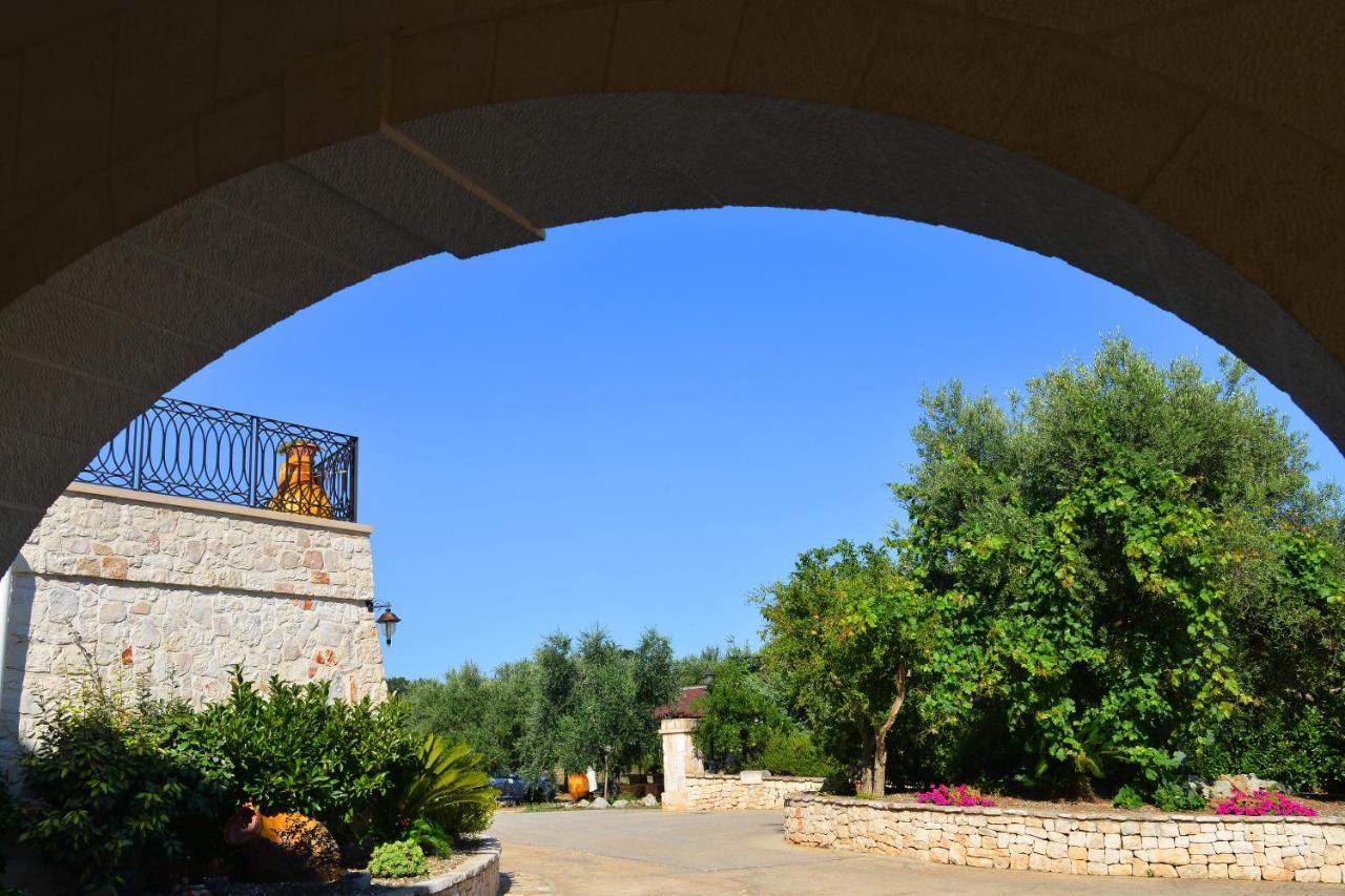 Masseria Peppeturro Bed & Breakfast Cisternino Exterior photo