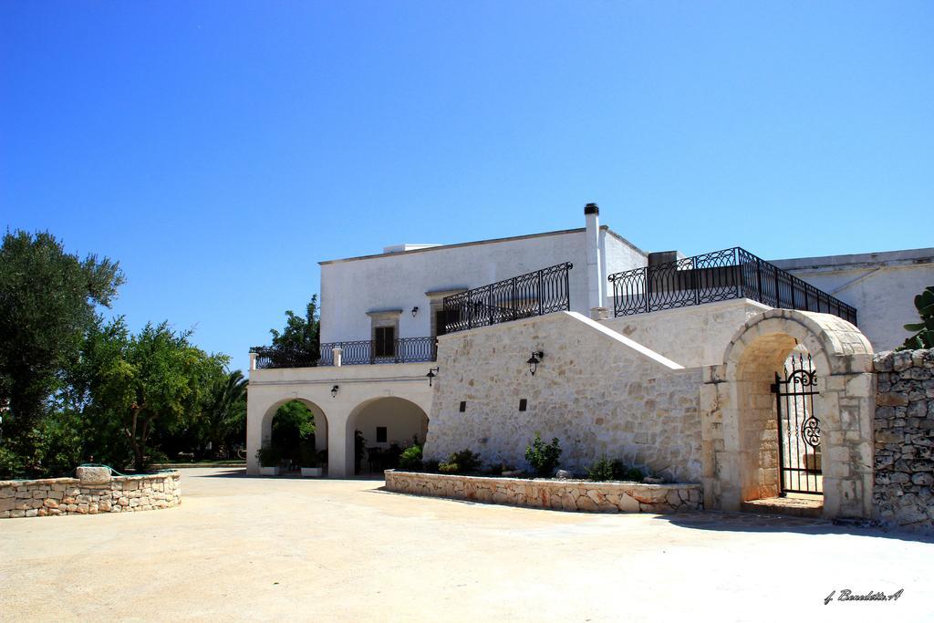 Masseria Peppeturro Bed & Breakfast Cisternino Exterior photo